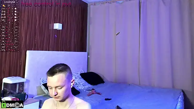 Snapshot of Logan_mett chatting on November 24, 2025, 4:51 pm Logan mett online show from November 24, 2025, 4:51 pm