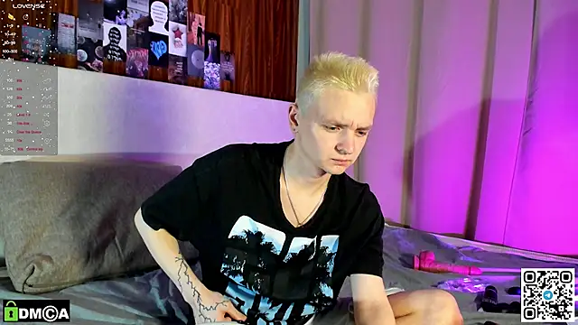 Snapshot of Logan_mett chatting on December 3, 2025, 3:21 pm Logan mett online show from December 3, 2025, 3:21 pm