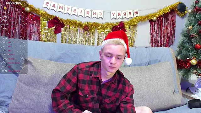 Snapshot of Logan_mett chatting on December 17, 2025, 8:09 am Logan mett online show from December 17, 2025, 8:09 am