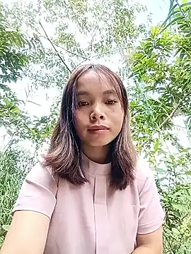 Nguyet2k4 online show from December 22, 2025, 4:53 am