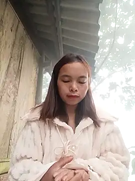 Nguyet2k4 online show from February 8, 2026, 1:31 am