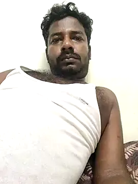 Snapshot of Vickyins480000 chatting on October 15, 2025, 8:42 pm Vickyins480000 online show from October 15, 2025, 8:42 pm