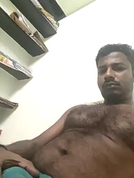 Snapshot of Vickyins480000 chatting on October 17, 2025, 12:14 am Vickyins480000 online show from October 17, 2025, 12:14 am