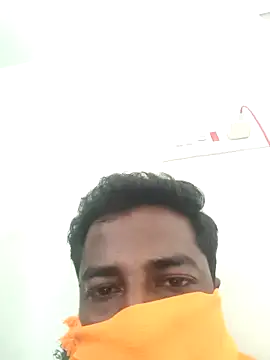 Snapshot of Vickyins480000 chatting on December 5, 2025, 9:18 am Vickyins480000 online show from December 5, 2025, 9:18 am