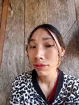 -Kem-01 online show from October 18, 2025, 1:52 am