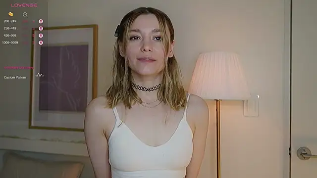 Snapshot of StarryMary chatting on October 22, 2025, 9:03 pm StarryMary online show from October 22, 2025, 9:03 pm