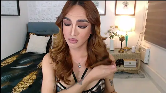 AikoFlamia online show from December 15, 2025, 9:24 am