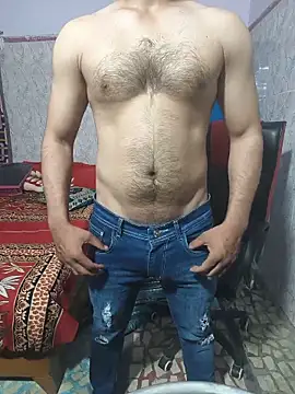 imyoungboymay online show from May 15, 2026, 10:44 am