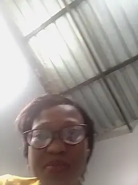 Blackntoxicbabe6999 online show from October 17, 2025, 11:13 am