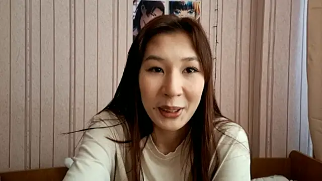 RegineBreyfogle online show from October 22, 2025, 10:15 am