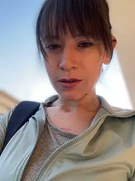 AlanaRius18 online show from March 21, 2026, 4:21 pm