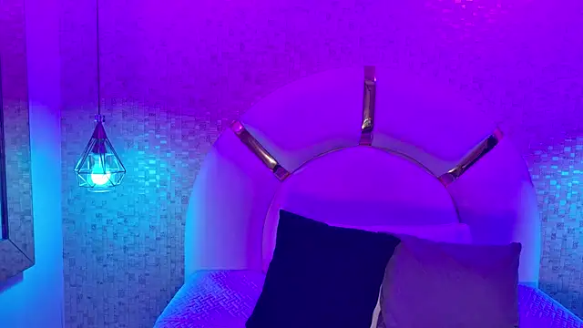 emmy rose25 online show from January 8, 2026, 7:38 pm