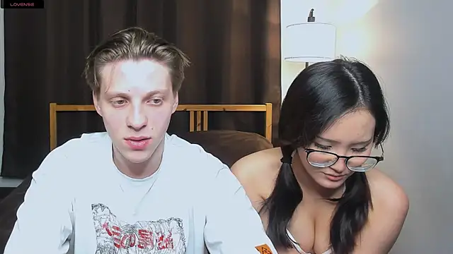 Blossomandbee online show from December 3, 2025, 12:07 am