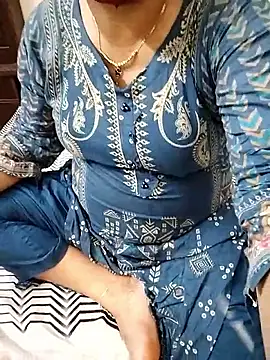 Hot Boude online show from October 22, 2025, 9:20 am