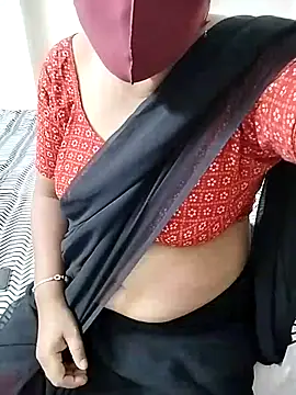 Hot Boude online show from October 23, 2025, 6:28 pm