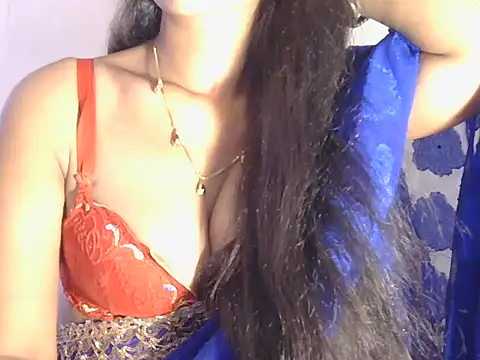 Snapshot of strip_ranii chatting on July 3, 2026, 3:46 am strip ranii online show from July 3, 2026, 3:46 am