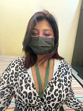 Snapshot of payal_mittal chatting on May 1, 2026, 5:50 pm payal mittal online show from May 1, 2026, 5:50 pm