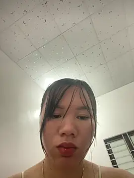 Snapshot of hanaa-show chatting on March 4, 2026, 1:39 pm hanaa-show online show from March 4, 2026, 1:39 pm