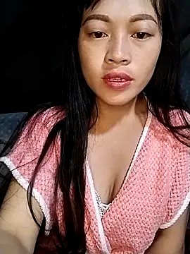 Snapshot of Hani-i chatting on November 1, 2025, 8:33 pm Hani-i online show from November 1, 2025, 8:33 pm