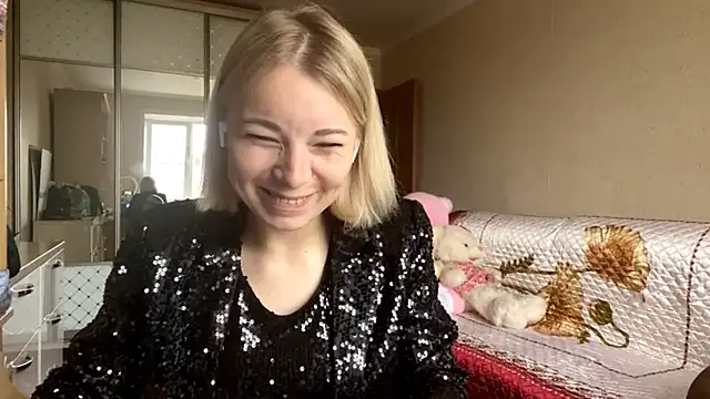 Snapshot of HoppedArea chatting on October 20, 2025, 8:26 am HoppedArea online show from October 20, 2025, 8:26 am