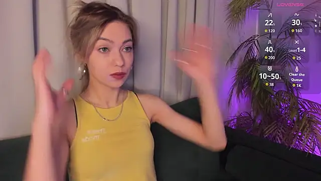 AlysiaSun  online show from March 3, 2026, 2:39 am