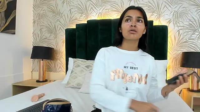 HannahPreston online show from October 22, 2025, 7:13 pm