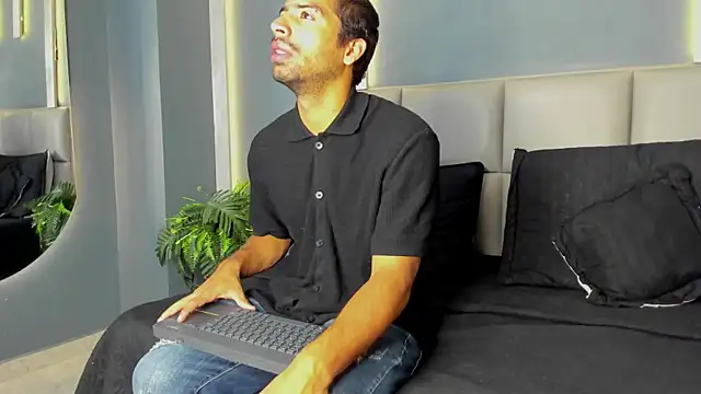 JackBlare online show from October 29, 2025, 11:01 am