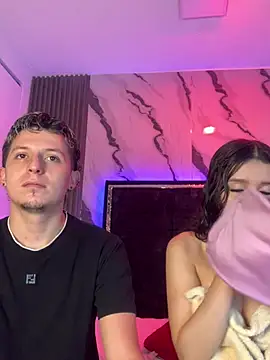 Snapshot of SsexCouplee chatting on April 10, 2026, 11:37 am SsexCouplee online show from April 10, 2026, 11:37 am