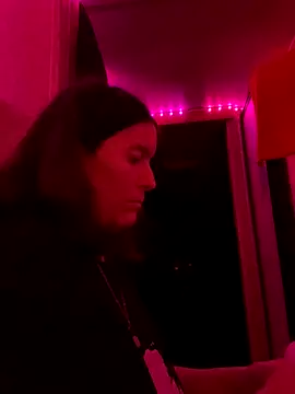 JT83FL online show from October 25, 2025, 5:26 am