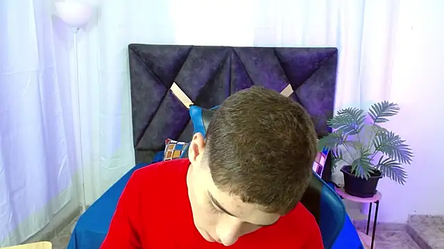 Mattass18 online show from October 30, 2025, 1:34 pm