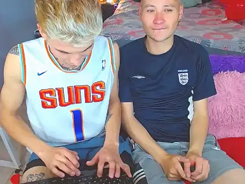 Latin boysxxxx online show from November 15, 2025, 11:32 pm