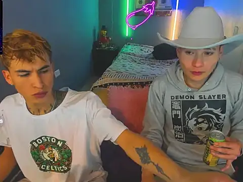 Latin boysxxxx online show from February 14, 2026, 3:36 am