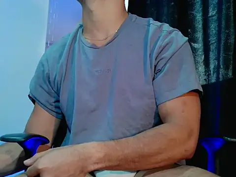 DaamonSlader  online show from February 10, 2026, 9:41 pm