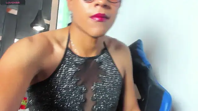 Leilanixxx online show from October 28, 2025, 2:20 pm