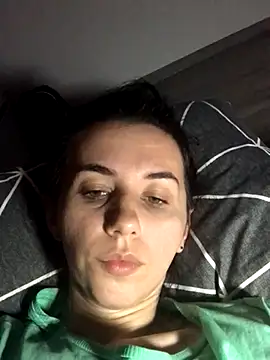 Snapshot of oliviya_mur chatting on November 1, 2025, 11:29 pm oliviya mur online show from November 1, 2025, 11:29 pm