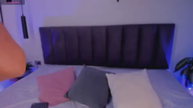 AilanaCortes online show from March 6, 2026, 12:12 pm