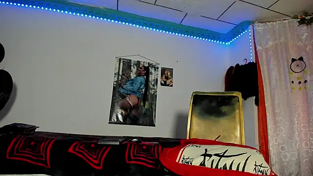 Snapshot of Amberbrown18 chatting on February 14, 2026, 11:29 am Amberbrown18 online show from February 14, 2026, 11:29 am