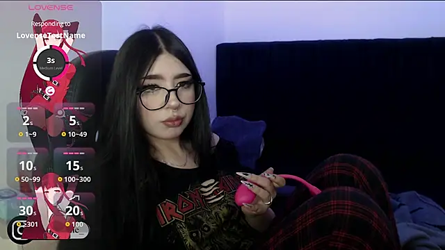 Snapshot of VamppyJane chatting on October 16, 2025, 8:21 pm VamppyJane online show from October 16, 2025, 8:21 pm