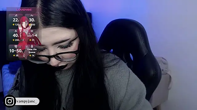 Snapshot of VamppyJane chatting on November 5, 2025, 12:21 am VamppyJane online show from November 5, 2025, 12:21 am