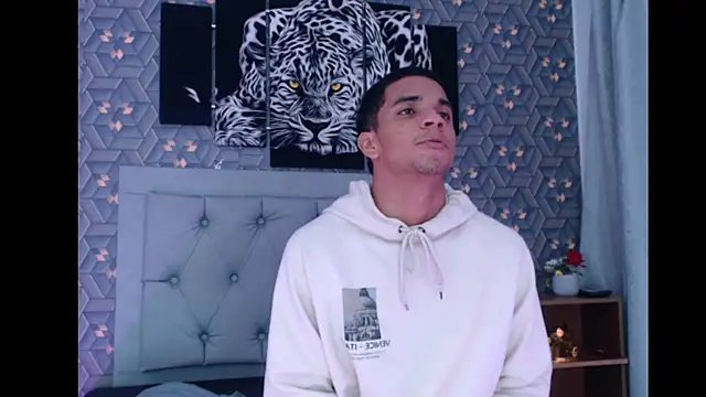 Natan Latino online show from October 16, 2025, 3:40 am