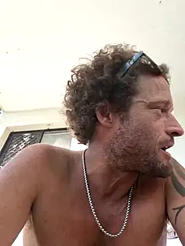 Snapshot of shainnfk chatting on October 20, 2025, 6:36 am shainnfk online show from October 20, 2025, 6:36 am