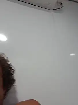 Snapshot of shainnfk chatting on November 10, 2025, 8:30 pm shainnfk online show from November 10, 2025, 8:30 pm