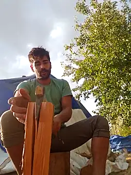 Snapshot of ogiday124 chatting on October 19, 2025, 1:34 pm ogiday124 online show from October 19, 2025, 1:34 pm