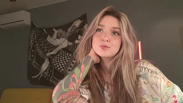 BellaSink online show from May 8, 2026, 4:01 pm