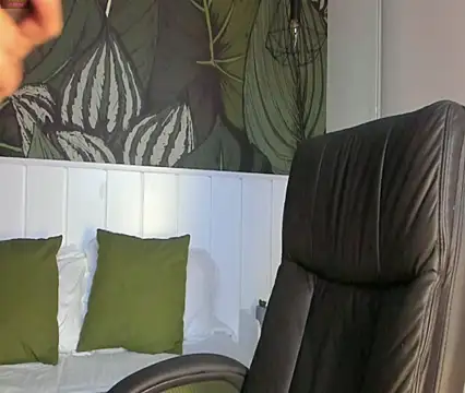 Mike montoya01 online show from October 22, 2025, 6:02 am