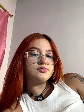 Mariii rojas online show from October 31, 2025, 11:06 pm