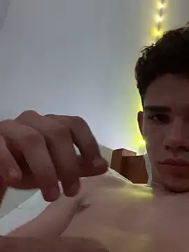 Leo TheGod online show from October 21, 2025, 7:03 pm