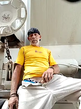 whitepony244 online show from March 5, 2026, 5:42 pm