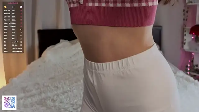 Snapshot of TeodoraChampy chatting on October 27, 2025, 4:27 am TeodoraChampy online show from October 27, 2025, 4:27 am