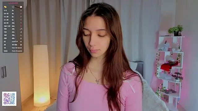 Snapshot of TeodoraChampy chatting on October 31, 2025, 4:35 am TeodoraChampy online show from October 31, 2025, 4:35 am